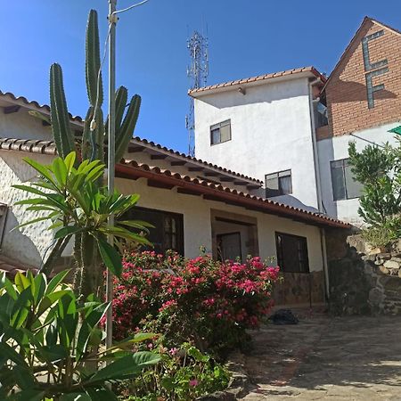 Fonda Amboro Hotel Samaipata Kültér fotó