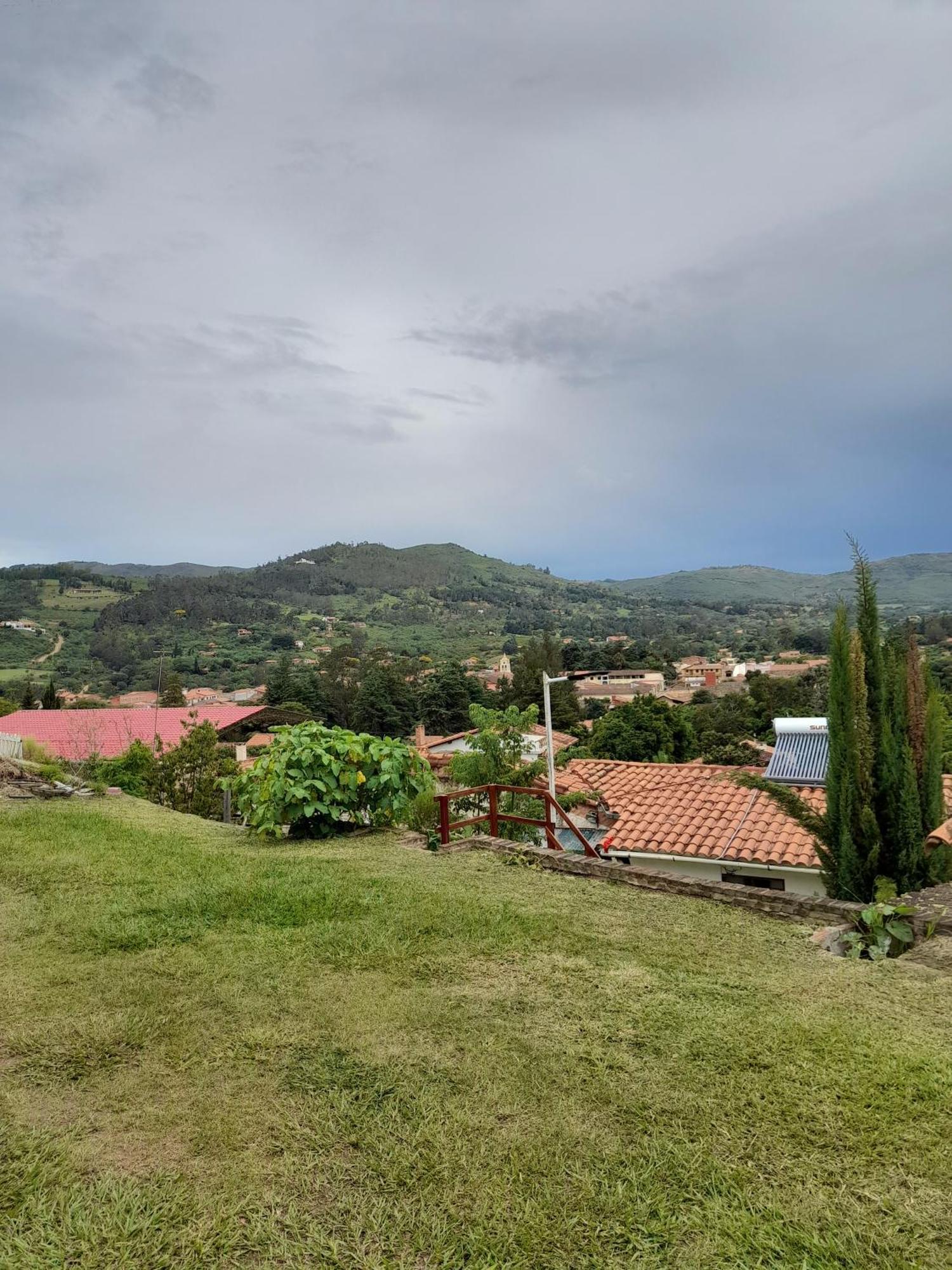 Fonda Amboro Hotel Samaipata Kültér fotó
