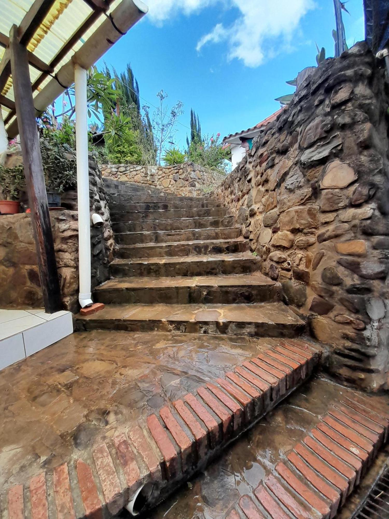 Fonda Amboro Hotel Samaipata Kültér fotó